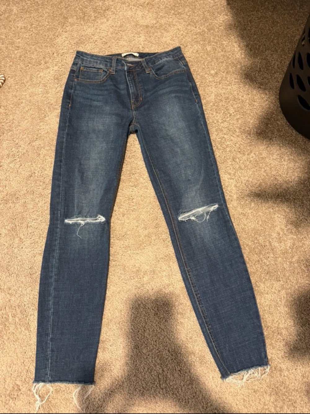 Women's Dark Blue Distressed Skinny Jeans with Frayed Hem